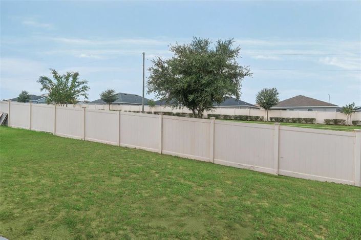 Image No.12-4 Bed House for sale