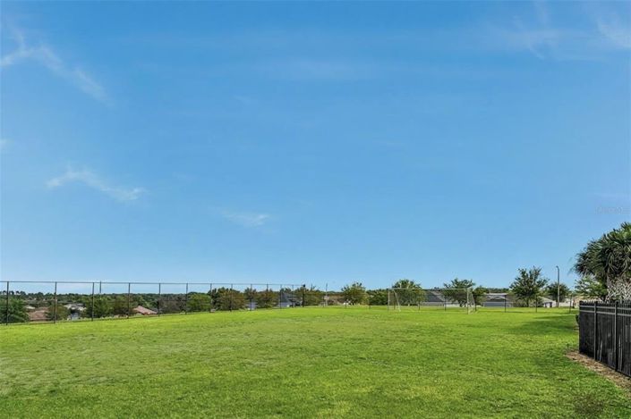 Image No.16-4 Bed House for sale