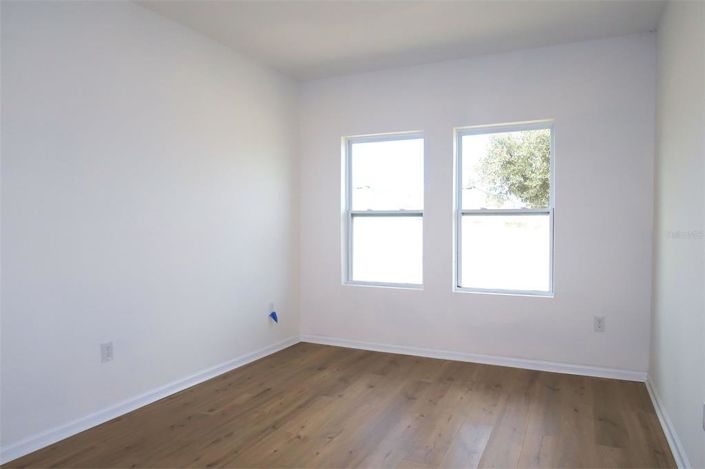 Image No.19-4 Bed House for sale