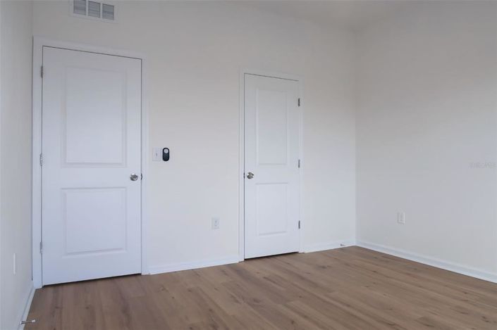 Image No.30-4 Bed House for sale