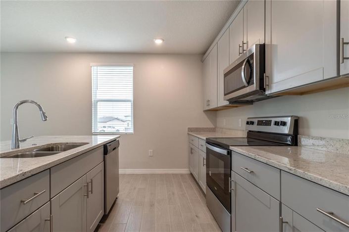 Image No.12-4 Bed House for sale