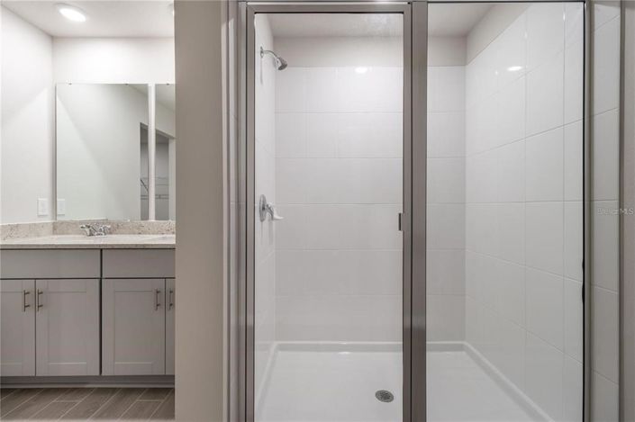 Image No.25-4 Bed House for sale