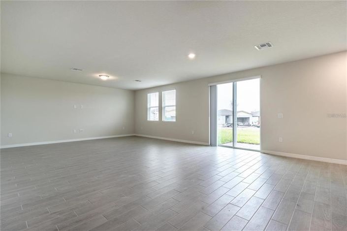 Image No.54-4 Bed House for sale