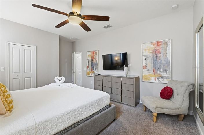 Image No.26-8 Bed House for sale