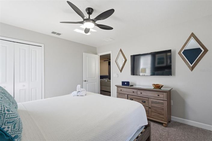 Image No.39-8 Bed House for sale