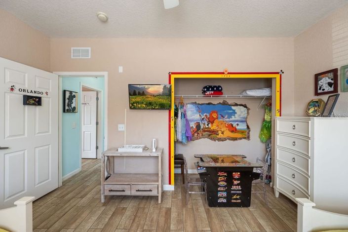 Image No.18-3 Bed Apartment for sale