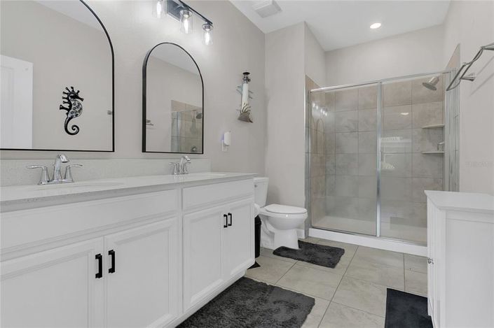 Image No.15-2 Bed Villa for sale