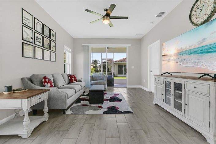 Image No.5-2 Bed Villa for sale