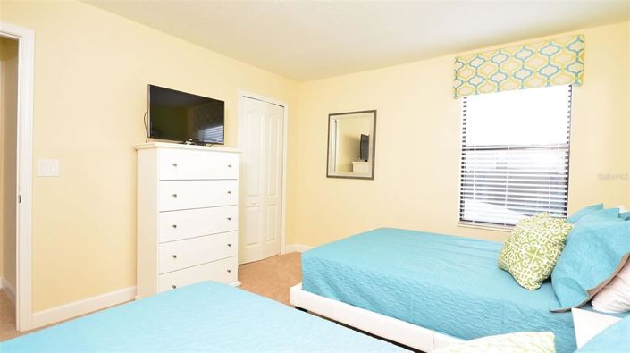 Image No.21-8 Bed House for sale