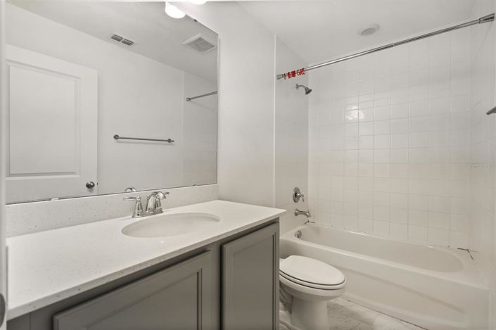 Image No.14-5 Bed House for sale