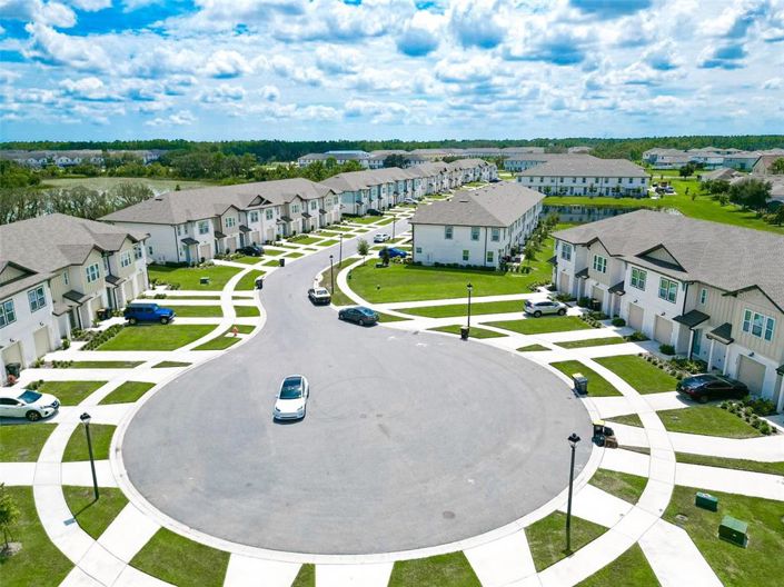 Image No.17-3 Bed Townhouse for sale