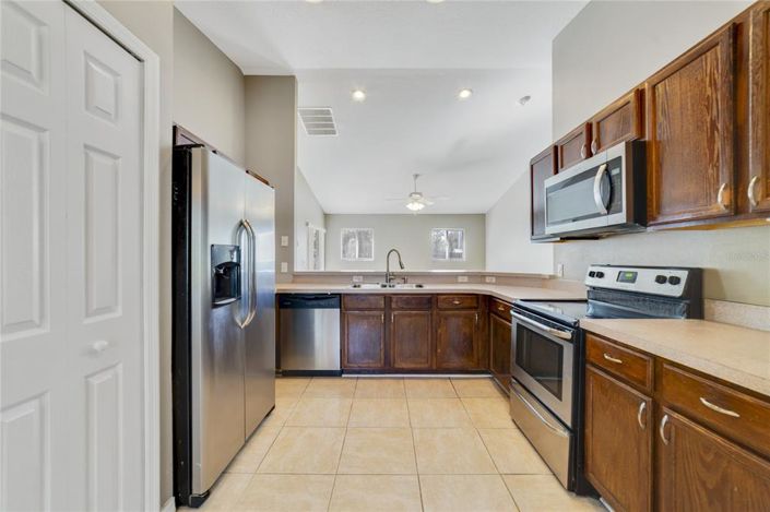 Image No.3-3 Bed House for sale