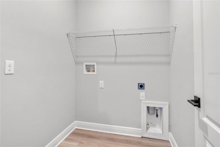 Image No.32-3 Bed House for sale