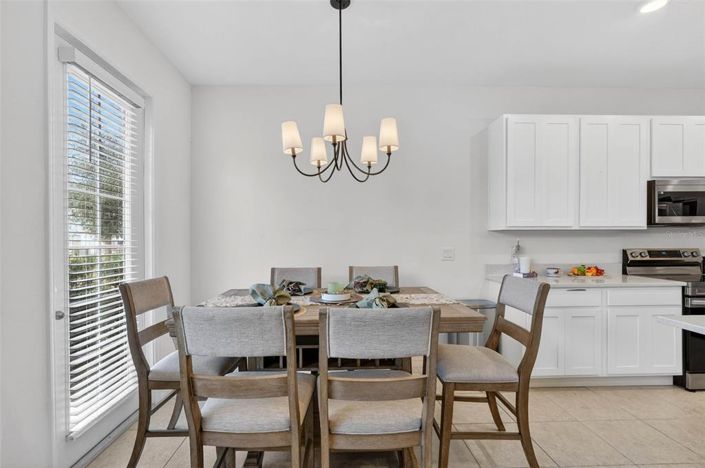 Image No.14-3 Bed Townhouse for sale