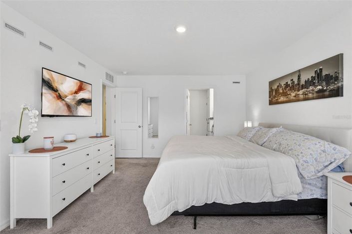 Image No.24-3 Bed Townhouse for sale