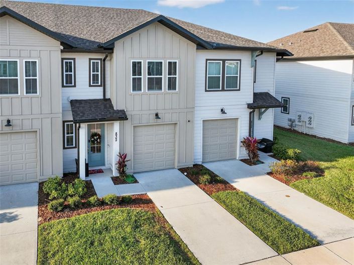 Image No.40-3 Bed Townhouse for sale