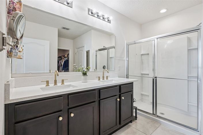 Image No.11-4 Bed House for sale