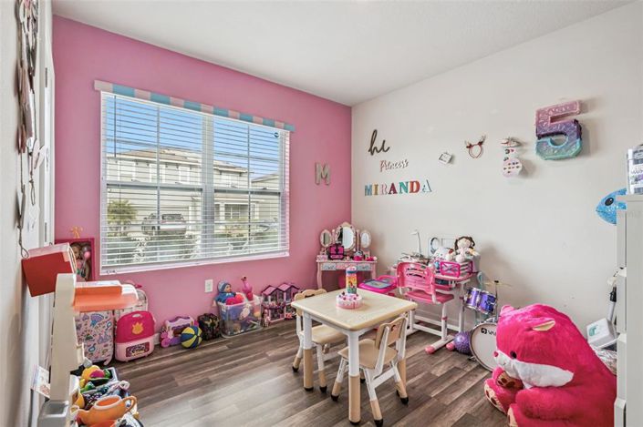 Image No.14-4 Bed House for sale