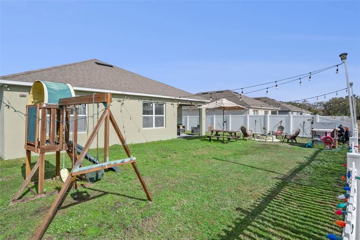 Image No.19-4 Bed House for sale