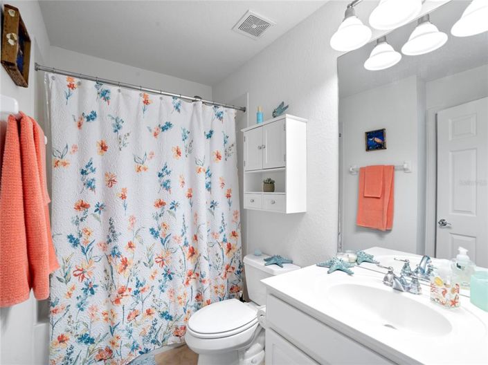 Image No.20-3 Bed Apartment for sale