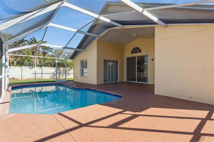 Image No.16-4 Bed House for sale