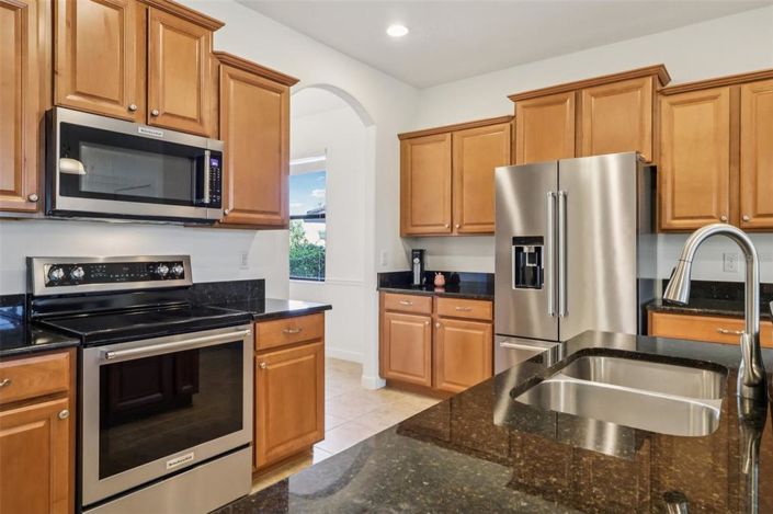 Image No.14-4 Bed House for sale