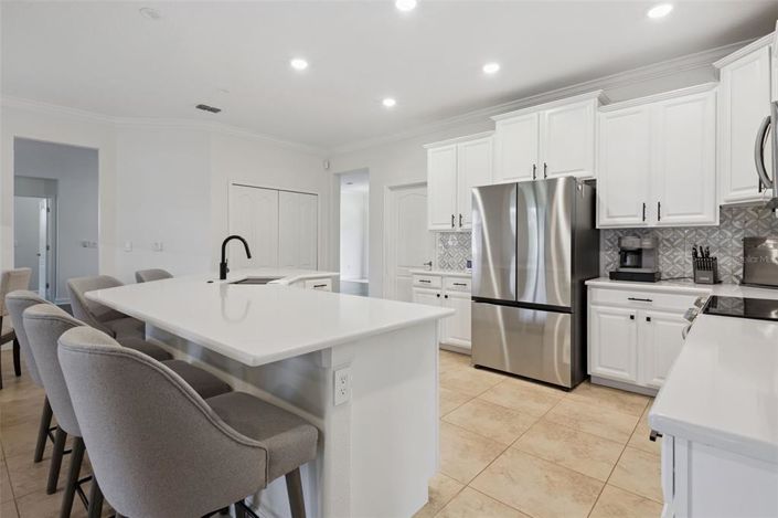 Image No.16-5 Bed House for sale