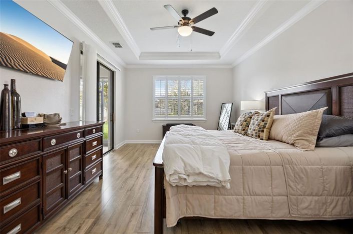 Image No.23-5 Bed House for sale