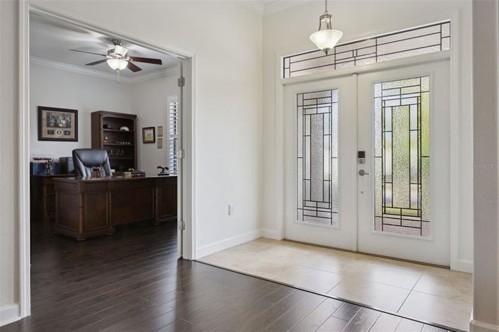 Image No.4-5 Bed House for sale