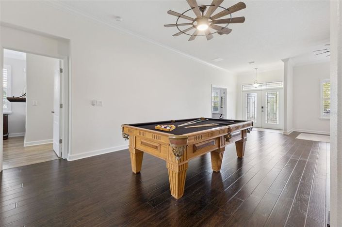 Image No.9-5 Bed House for sale