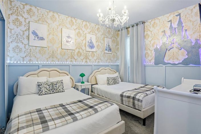 Image No.33-6 Bed House for sale