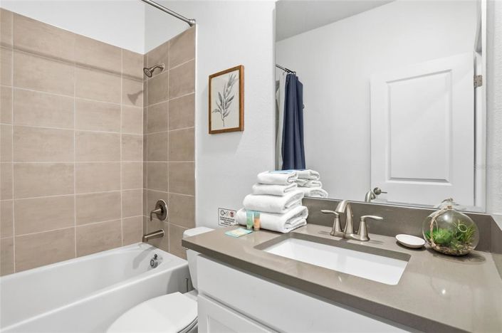 Image No.34-6 Bed House for sale