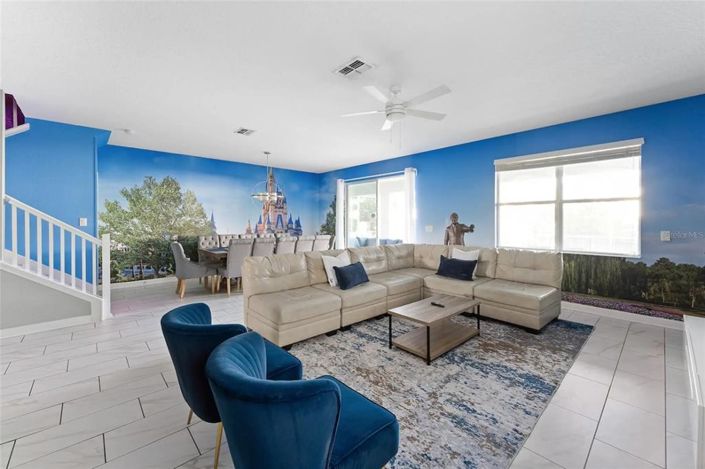 Image No.11-8 Bed House for sale