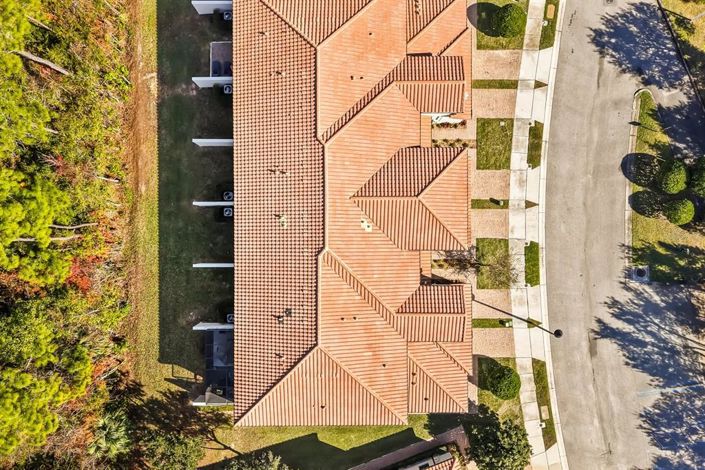 Image No.26-3 Bed Townhouse for sale