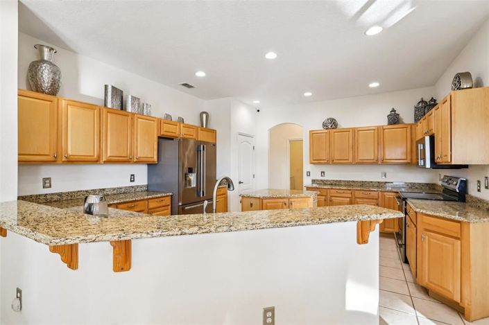 Image No.15-5 Bed House for sale