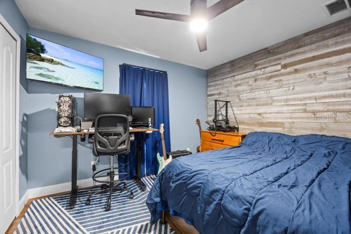 Image No.30-5 Bed House for sale