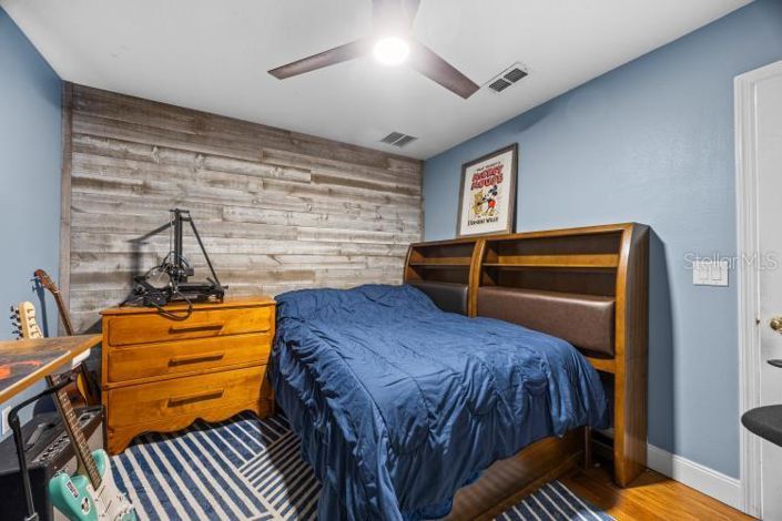 Image No.31-5 Bed House for sale