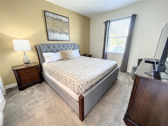 Image No.22-8 Bed House for sale