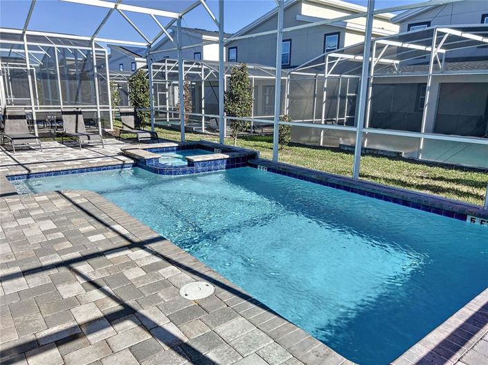 Image No.49-8 Bed House for sale