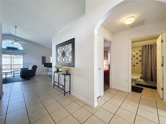 Image No.4-3 Bed House for sale