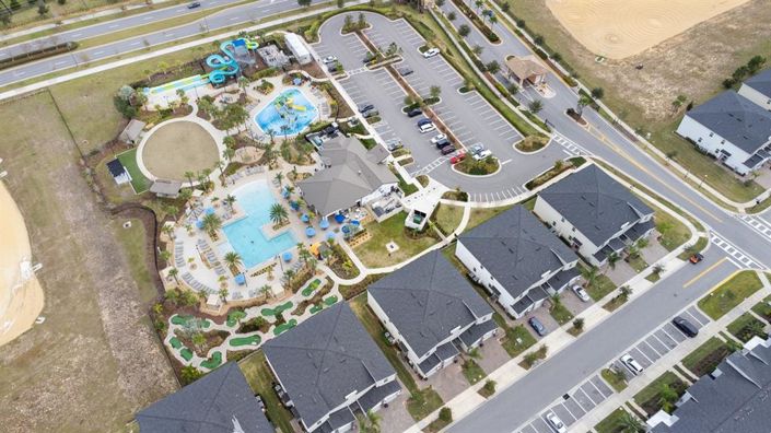 Image No.40-4 Bed Townhouse for sale