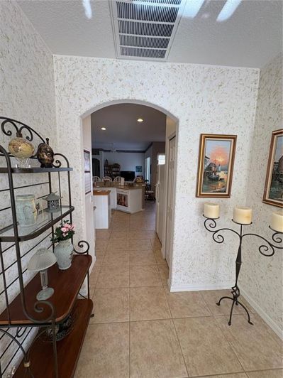 Image No.10-4 Bed House for sale