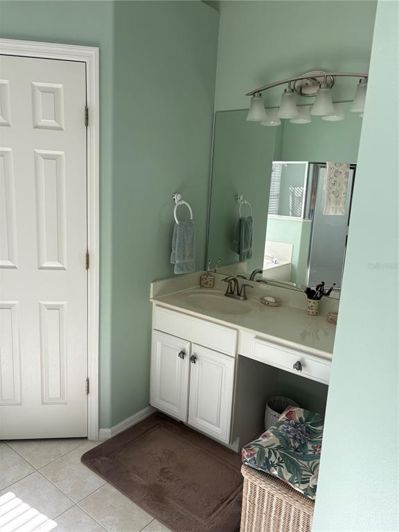 Image No.17-4 Bed House for sale