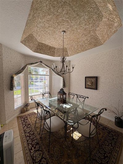 Image No.9-4 Bed House for sale