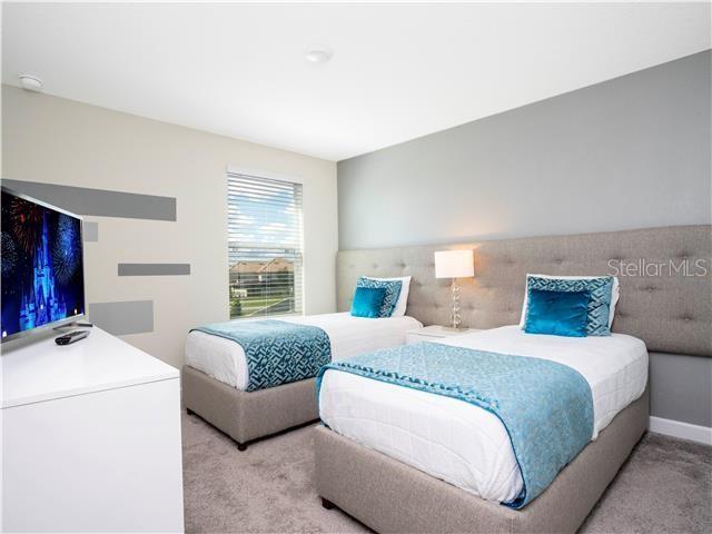 Image No.31-6 Bed House for sale