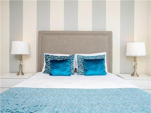 Image No.37-6 Bed House for sale