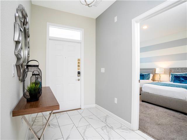 Image No.9-6 Bed House for sale