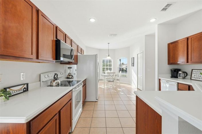 Image No.11-4 Bed House for sale