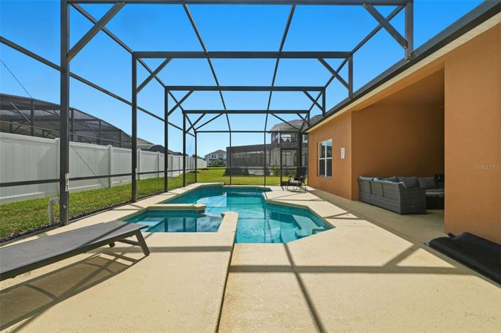 Image No.43-4 Bed House for sale