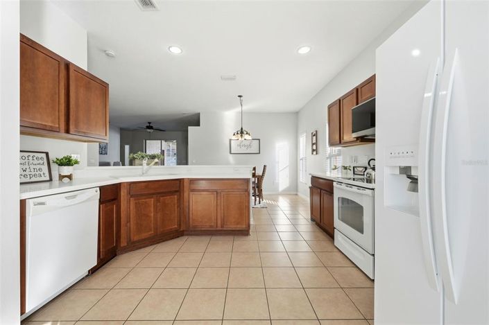 Image No.9-4 Bed House for sale